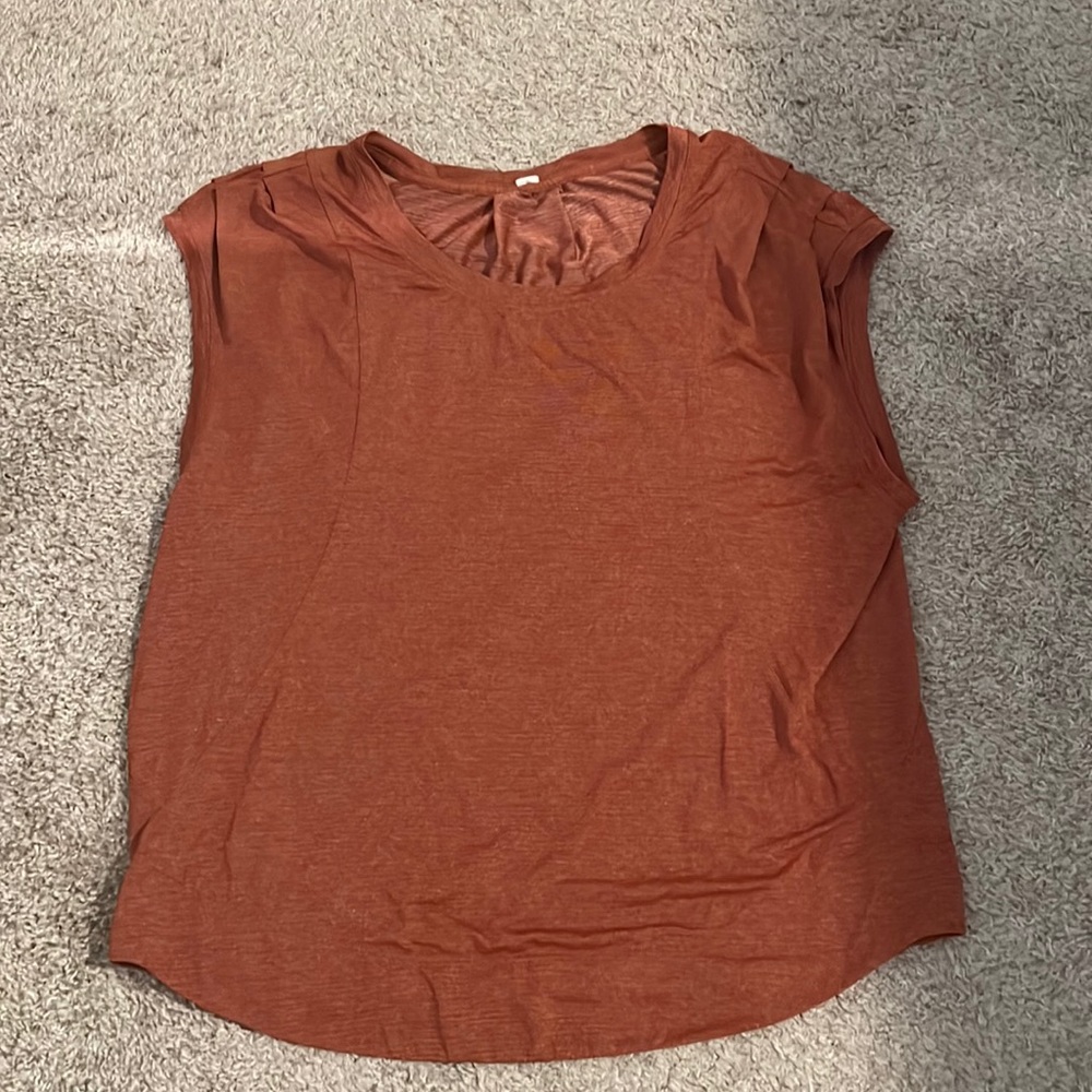 Rust colored lululemon workout top